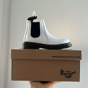 Brand New Dr. Martens Chelsea Toddler Boot Size 9